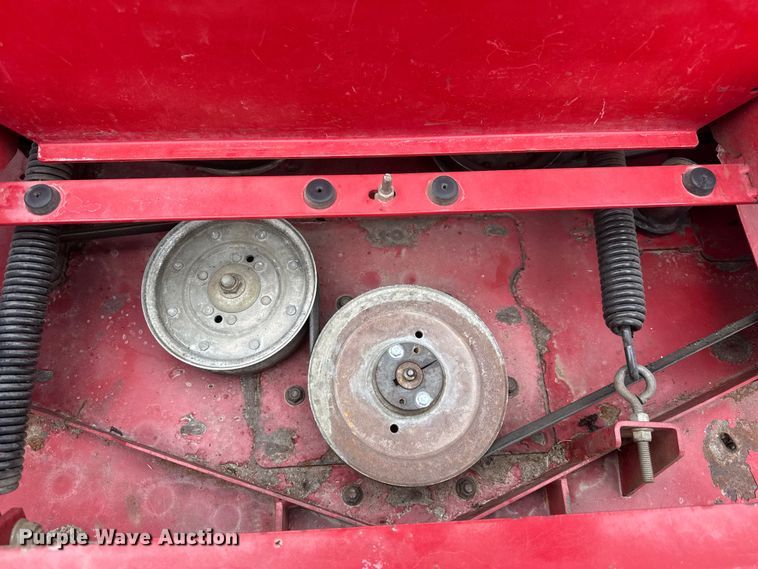 image for item ET1857 Ferris IS 3100Z ZTR lawn mower