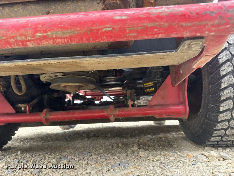 image for item ET1857 Ferris IS 3100Z ZTR lawn mower