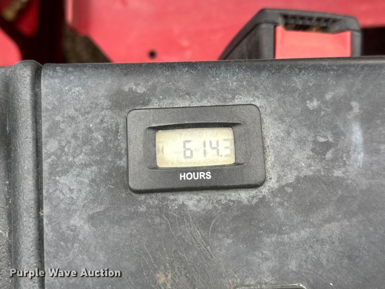 image for item ET1857 Ferris IS 3100Z ZTR lawn mower