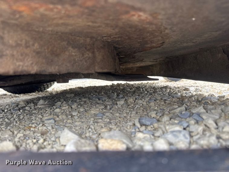 image for item ET1859 1999 Walker MCSU ZTR lawn mower