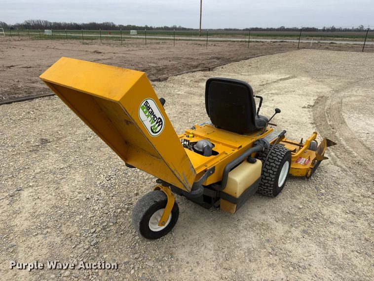 image for item ET1859 1999 Walker MCSU ZTR lawn mower