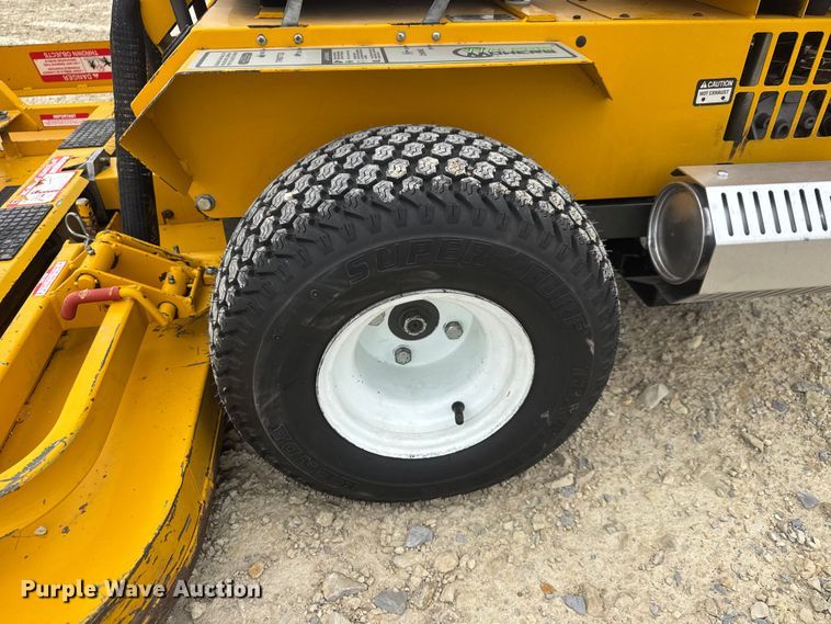 image for item ET1859 1999 Walker MCSU ZTR lawn mower