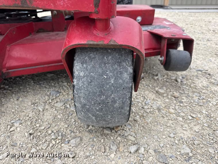 image for item ET1860 Ferris IS 3100Z Lawn mower