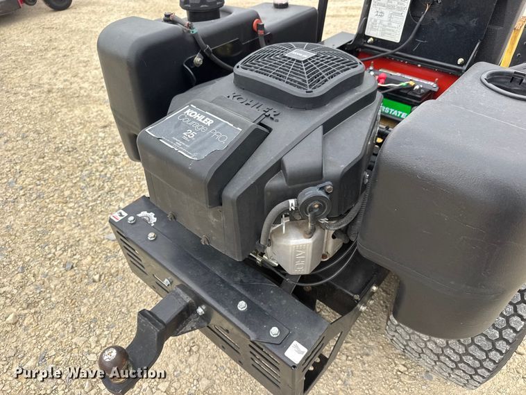 image for item ET1864 2012 Ariens Zoom Max ZTR lawn mower