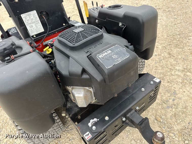 image for item ET1864 2012 Ariens Zoom Max ZTR lawn mower