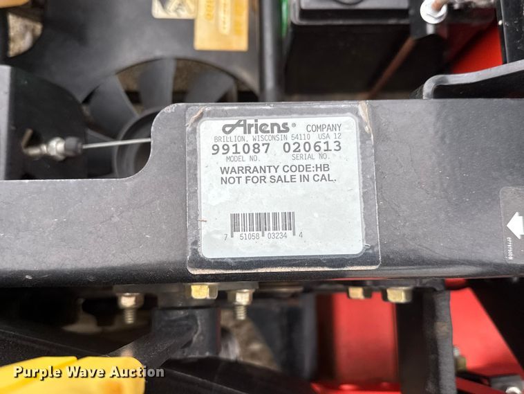 image for item ET1864 2012 Ariens Zoom Max ZTR lawn mower