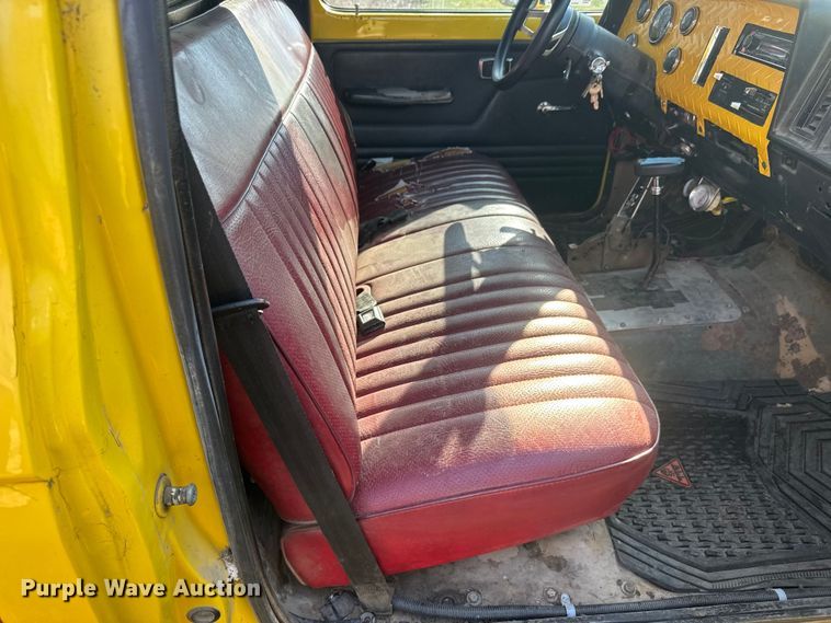 image for item ET1876 1983 Ford Ranger pickup truck