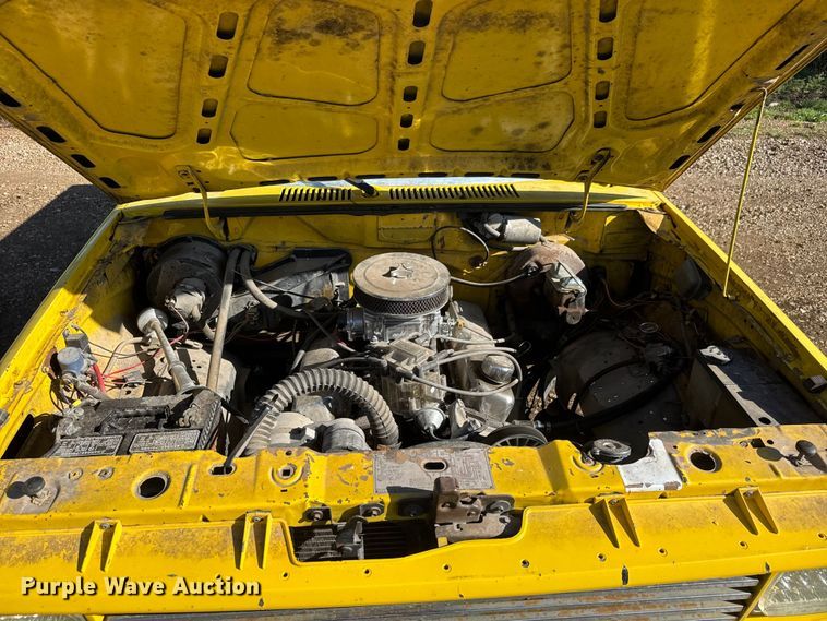 image for item ET1876 1983 Ford Ranger pickup truck