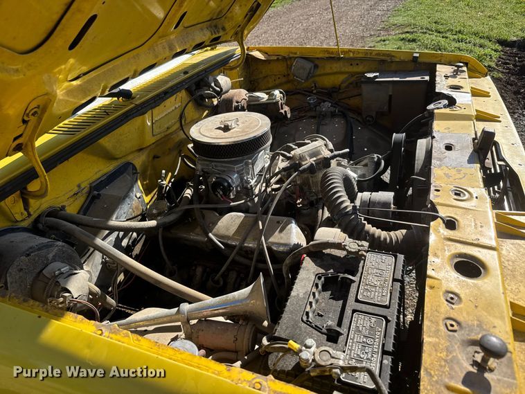 image for item ET1876 1983 Ford Ranger pickup truck