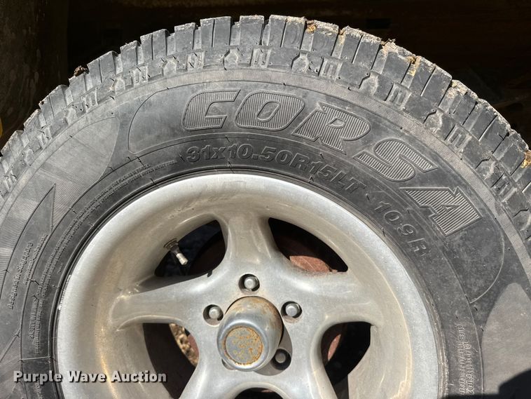 image for item ET1876 1983 Ford Ranger pickup truck