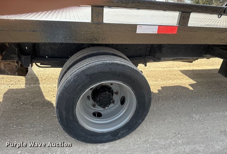 image for item ET4130 2007 GMC C5500 rollback truck