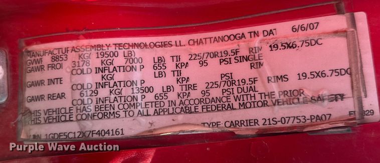 image for item ET4130 2007 GMC C5500 rollback truck