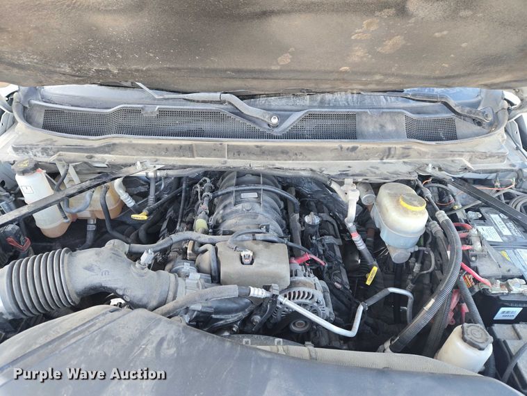 image for item ET5009 2021 RAM 3500 flatbed pickup truck