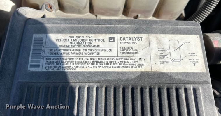 image for item ET6958 2004 Chevrolet Silverado 1500 pickup truck