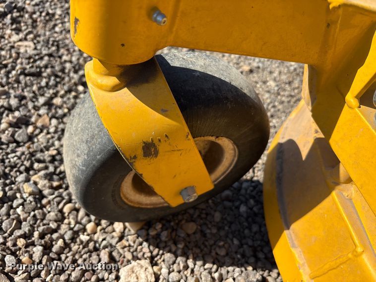 image for item EU0345 Walker MC231-11 ZTR lawn mower