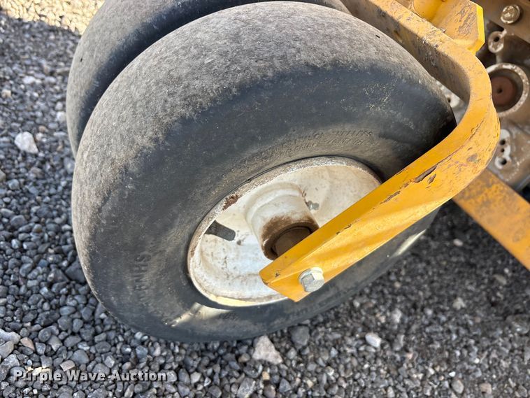 image for item EU0345 Walker MC231-11 ZTR lawn mower