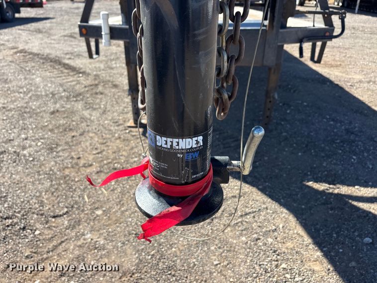 image for item EU0350 2018 Diamond T equipment trailer