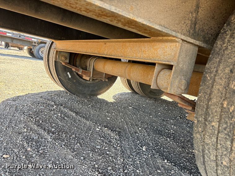 image for item EU0350 2018 Diamond T equipment trailer