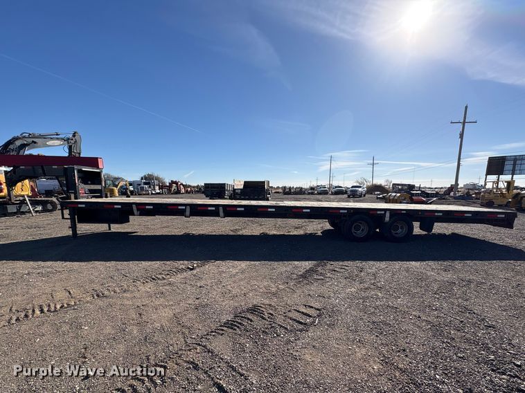 image for item EU0352 2013 Big Bubba's flatbed trailer