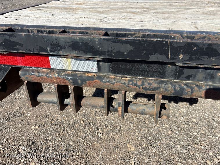 image for item EU0352 2013 Big Bubba's flatbed trailer