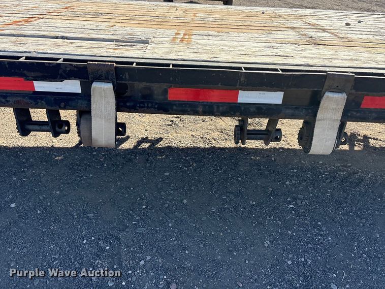 image for item EU0352 2013 Big Bubba's flatbed trailer