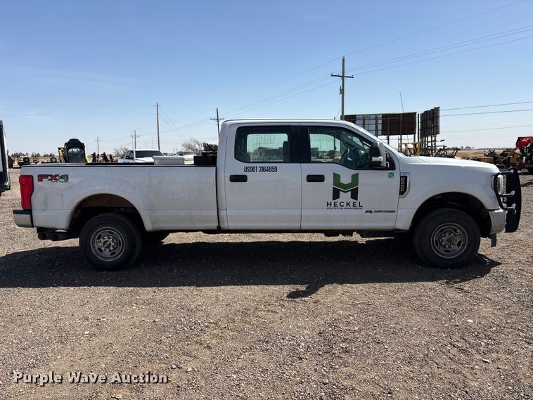 image for item EU0361 2019 Ford F250 Super Duty Crew Cab pickup truck