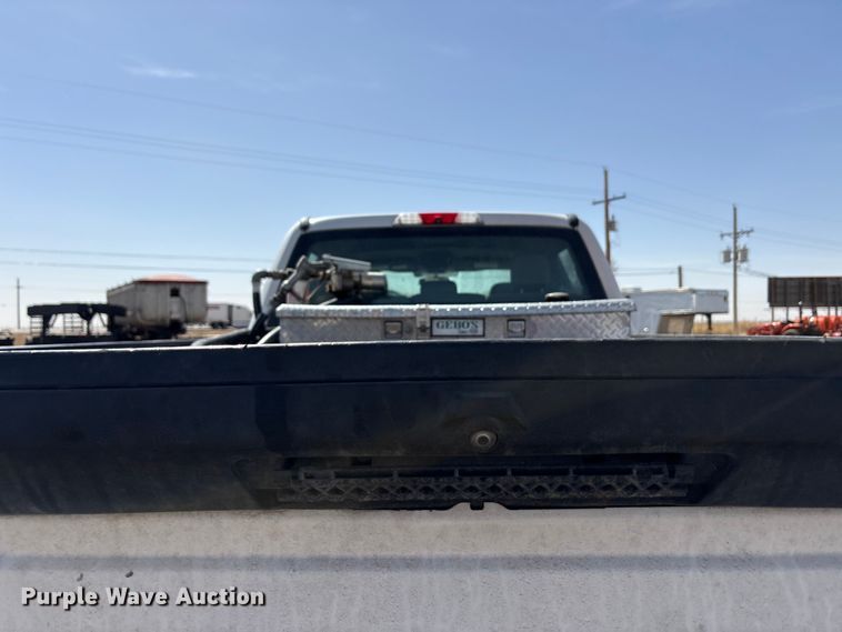 image for item EU0361 2019 Ford F250 Super Duty Crew Cab pickup truck