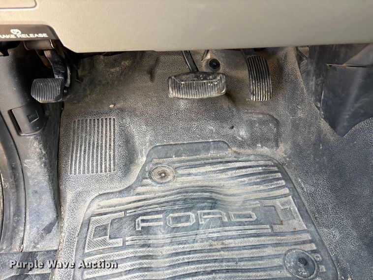 image for item EU0361 2019 Ford F250 Super Duty Crew Cab pickup truck