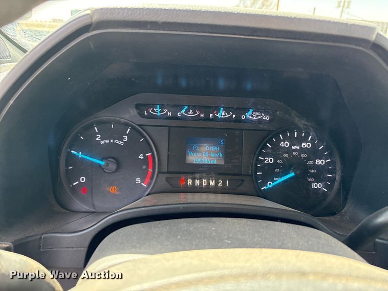 image for item EU0361 2019 Ford F250 Super Duty Crew Cab pickup truck