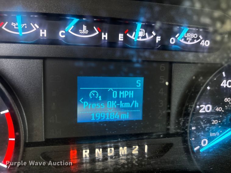 image for item EU0361 2019 Ford F250 Super Duty Crew Cab pickup truck