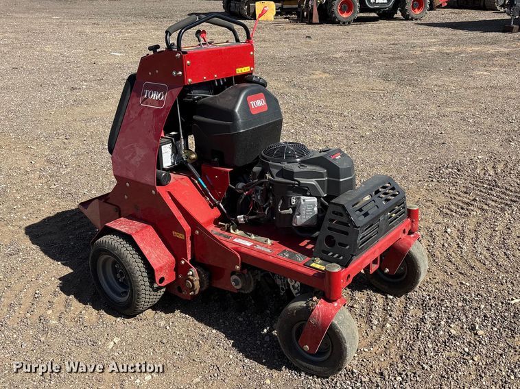 image for item EU0365 Toro 39521 aerator