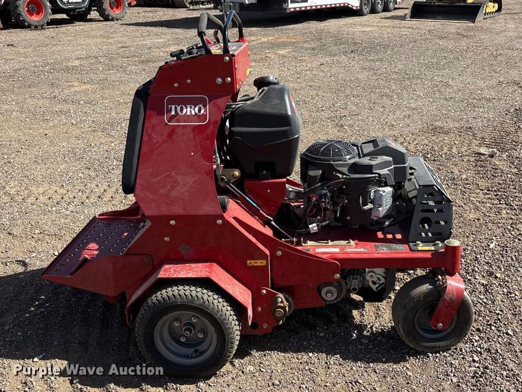 image for item EU0365 Toro 39521 aerator