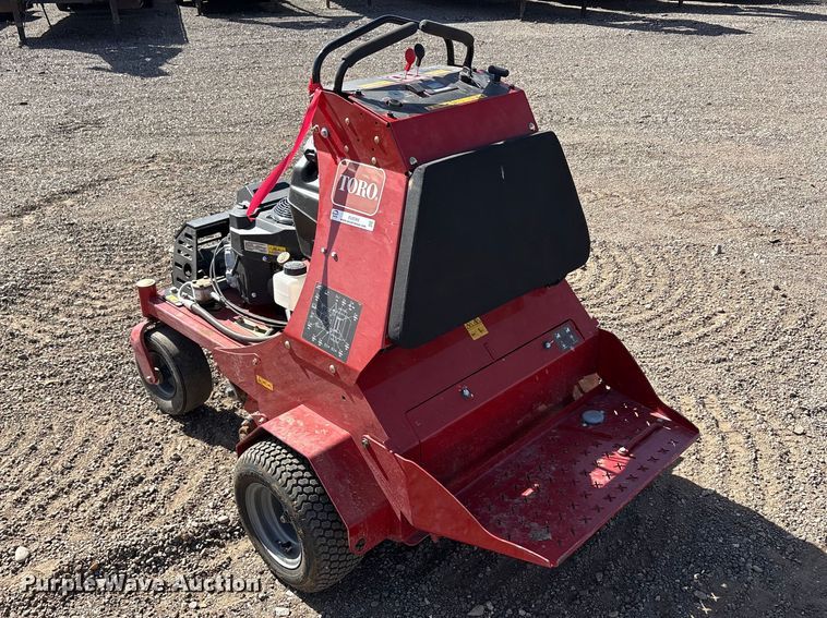 image for item EU0365 Toro 39521 aerator