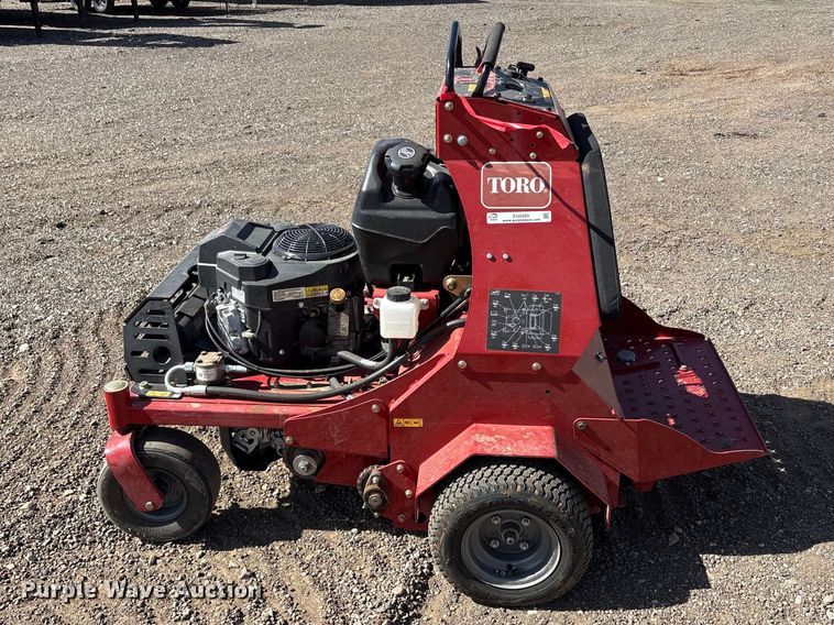 image for item EU0365 Toro 39521 aerator