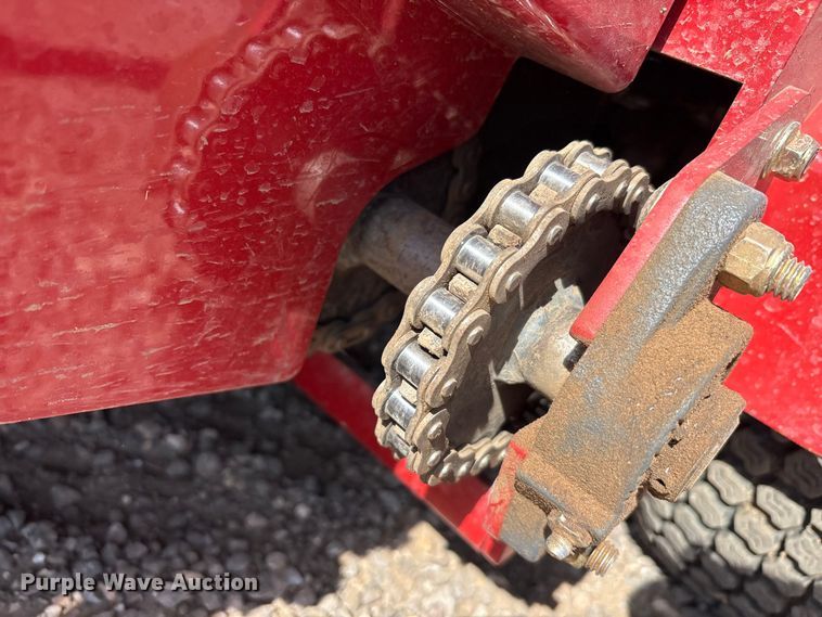 image for item EU0365 Toro 39521 aerator