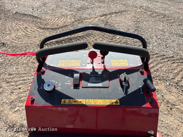 image for item EU0365 Toro 39521 aerator