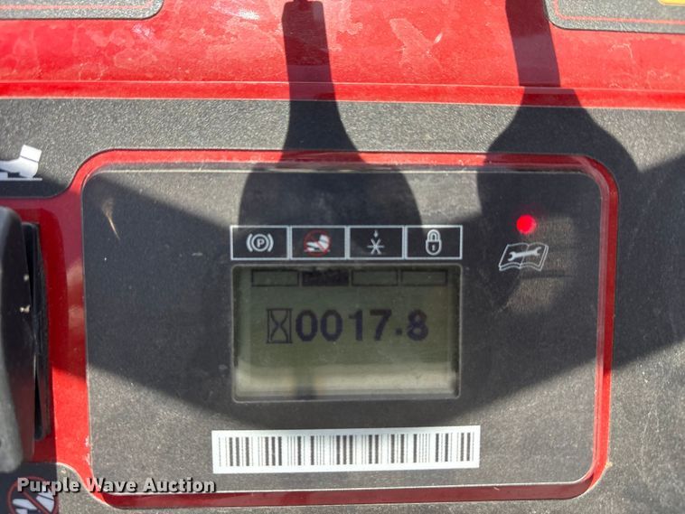 image for item EU0365 Toro 39521 aerator