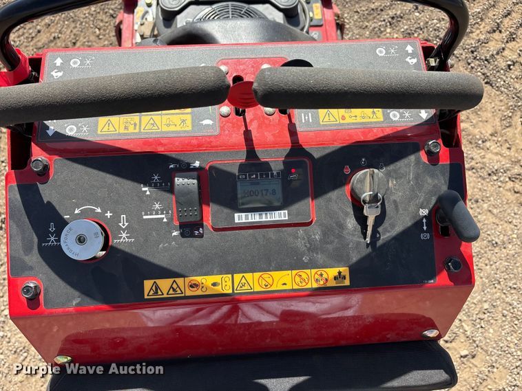 image for item EU0365 Toro 39521 aerator