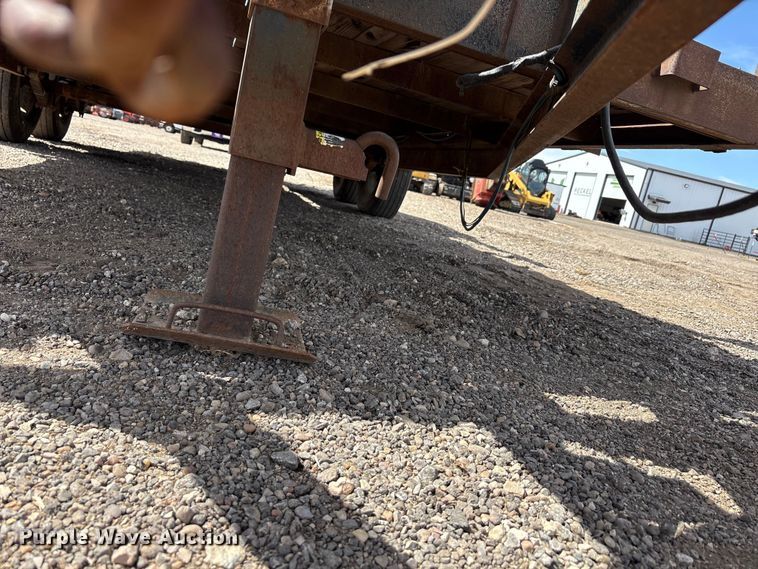 image for item EU0378 2010 Streme Utility trailer