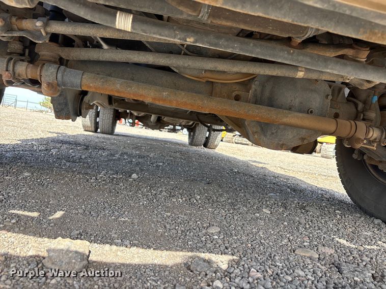 image for item EU0381 2020 Ford F350 Crew Cab pickup truck