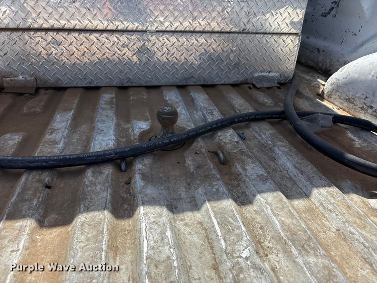 image for item EU0381 2020 Ford F350 Crew Cab pickup truck