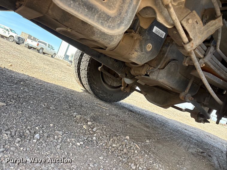 image for item EU0381 2020 Ford F350 Crew Cab pickup truck