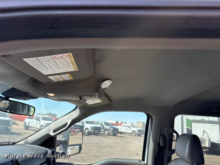 image for item EU0381 2020 Ford F350 Crew Cab pickup truck