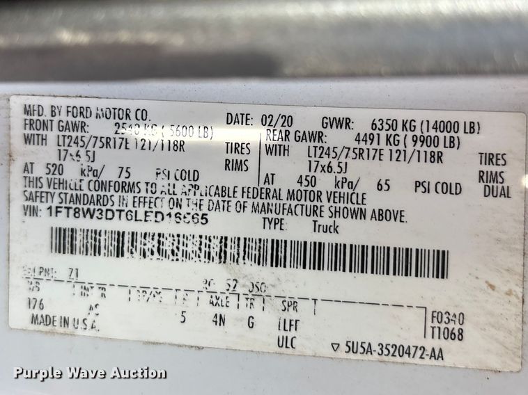 image for item EU0381 2020 Ford F350 Crew Cab pickup truck