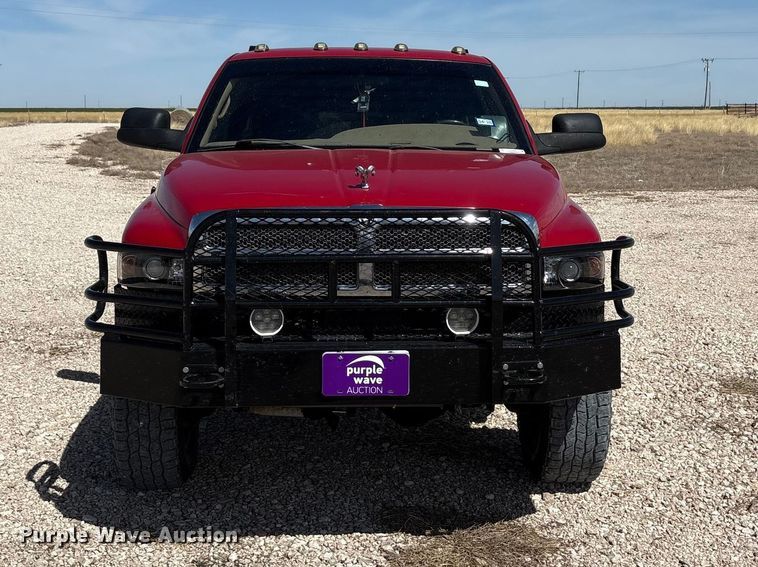 image for item EU0404 1999 Dodge Ram 2500 Ext. Cab pickup truck