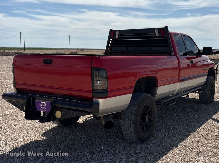 image for item EU0404 1999 Dodge Ram 2500 Ext. Cab pickup truck