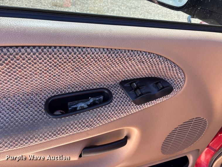 image for item EU0404 1999 Dodge Ram 2500 Ext. Cab pickup truck