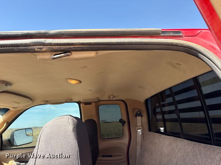 image for item EU0404 1999 Dodge Ram 2500 Ext. Cab pickup truck