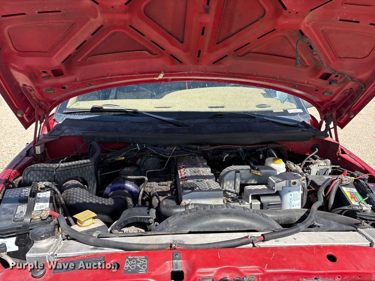 image for item EU0404 1999 Dodge Ram 2500 Ext. Cab pickup truck