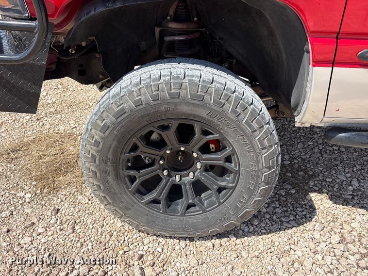 image for item EU0404 1999 Dodge Ram 2500 Ext. Cab pickup truck